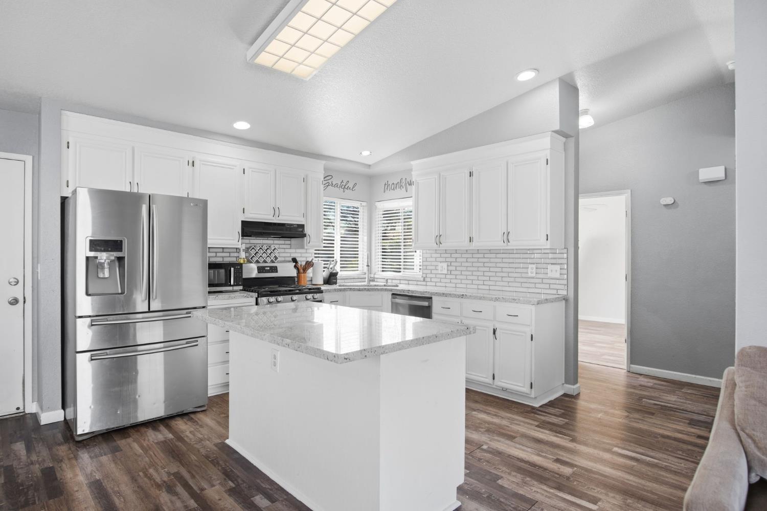 147 Ivy Ave, Patterson, CA 95363