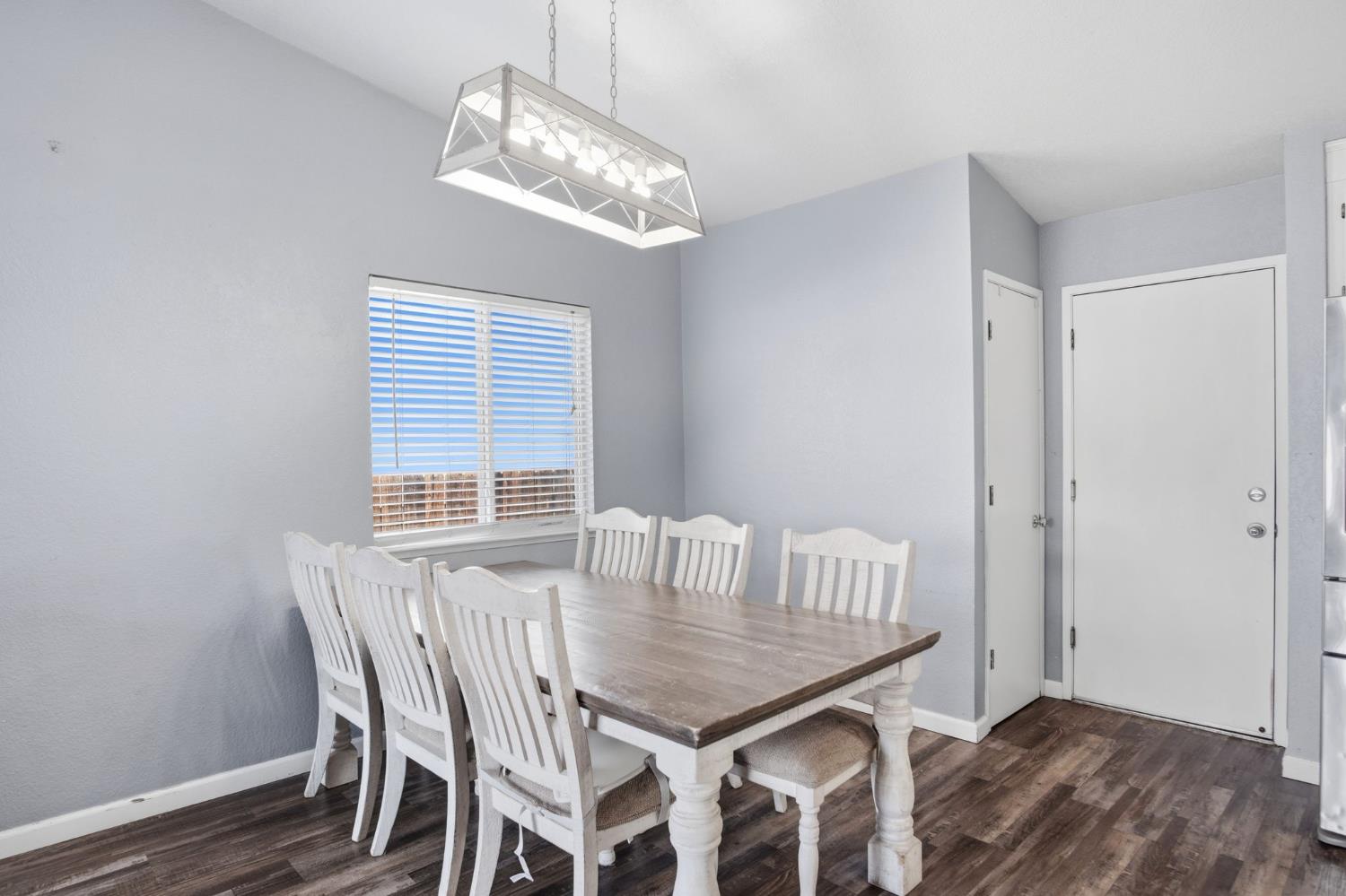 147 Ivy Ave, Patterson, CA 95363