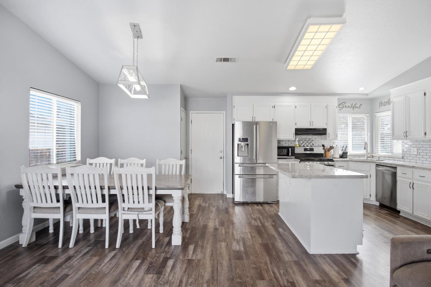 147 Ivy Ave, Patterson, CA 95363