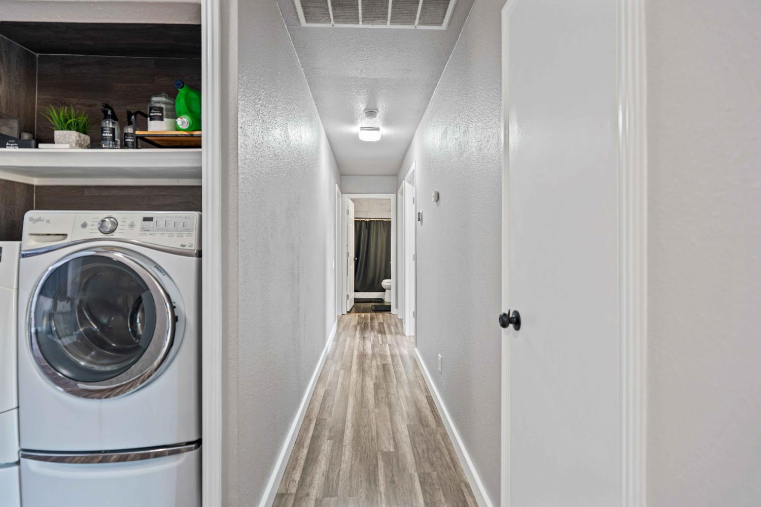 2165 Sharon Way, Modesto, CA 95350