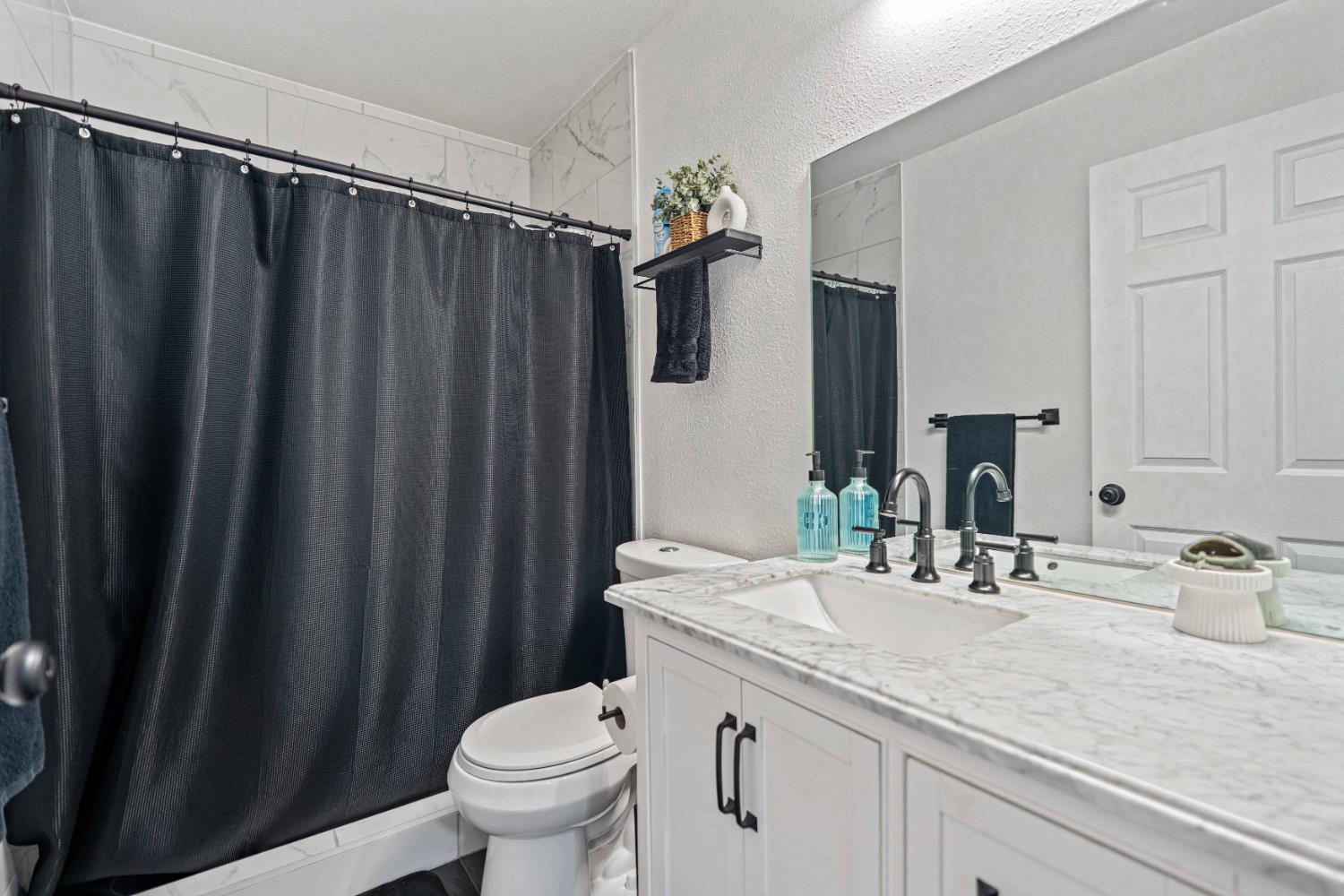 2165 Sharon Way, Modesto, CA 95350