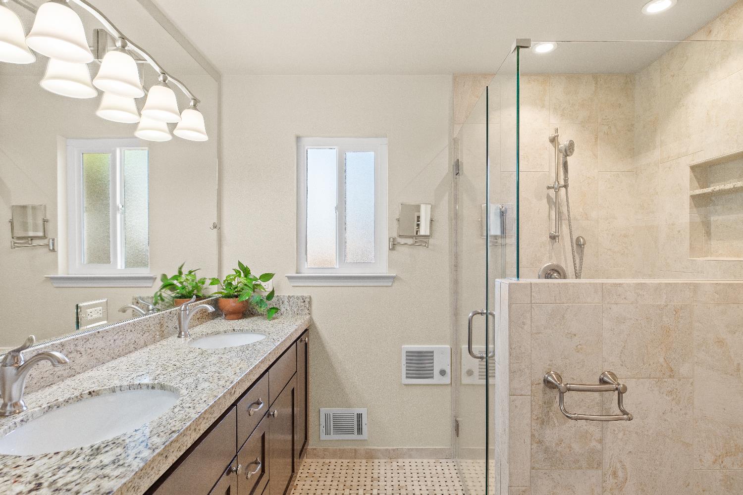 309 Northwood Dr, Modesto, CA 95350