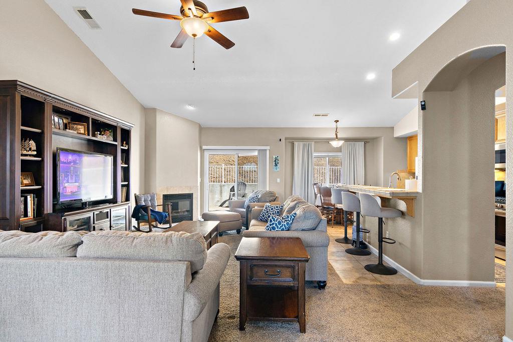 4955 Little John Rd, Copperopolis, CA 95228