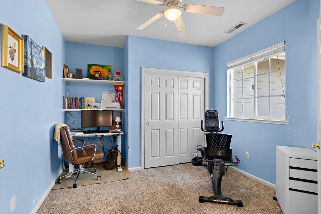 4955 Little John Rd, Copperopolis, CA 95228