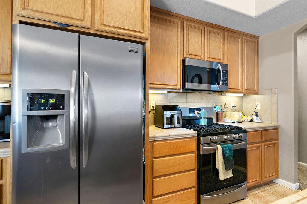 4955 Little John Rd, Copperopolis, CA 95228