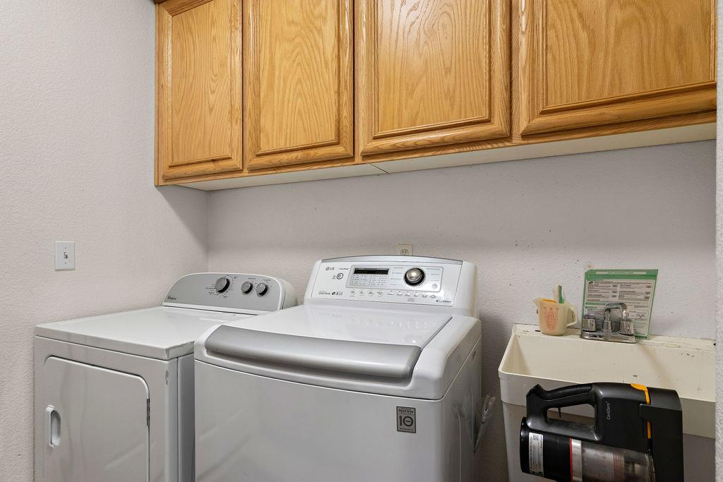 4955 Little John Rd, Copperopolis, CA 95228