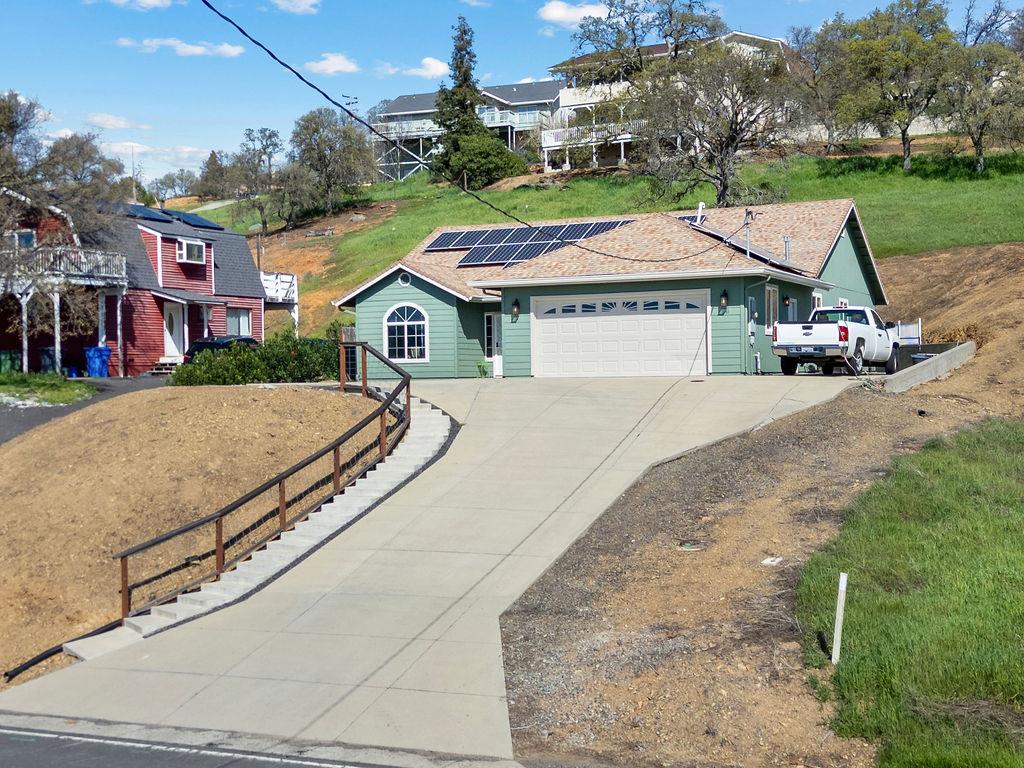 4955 Little John Rd, Copperopolis, CA 95228