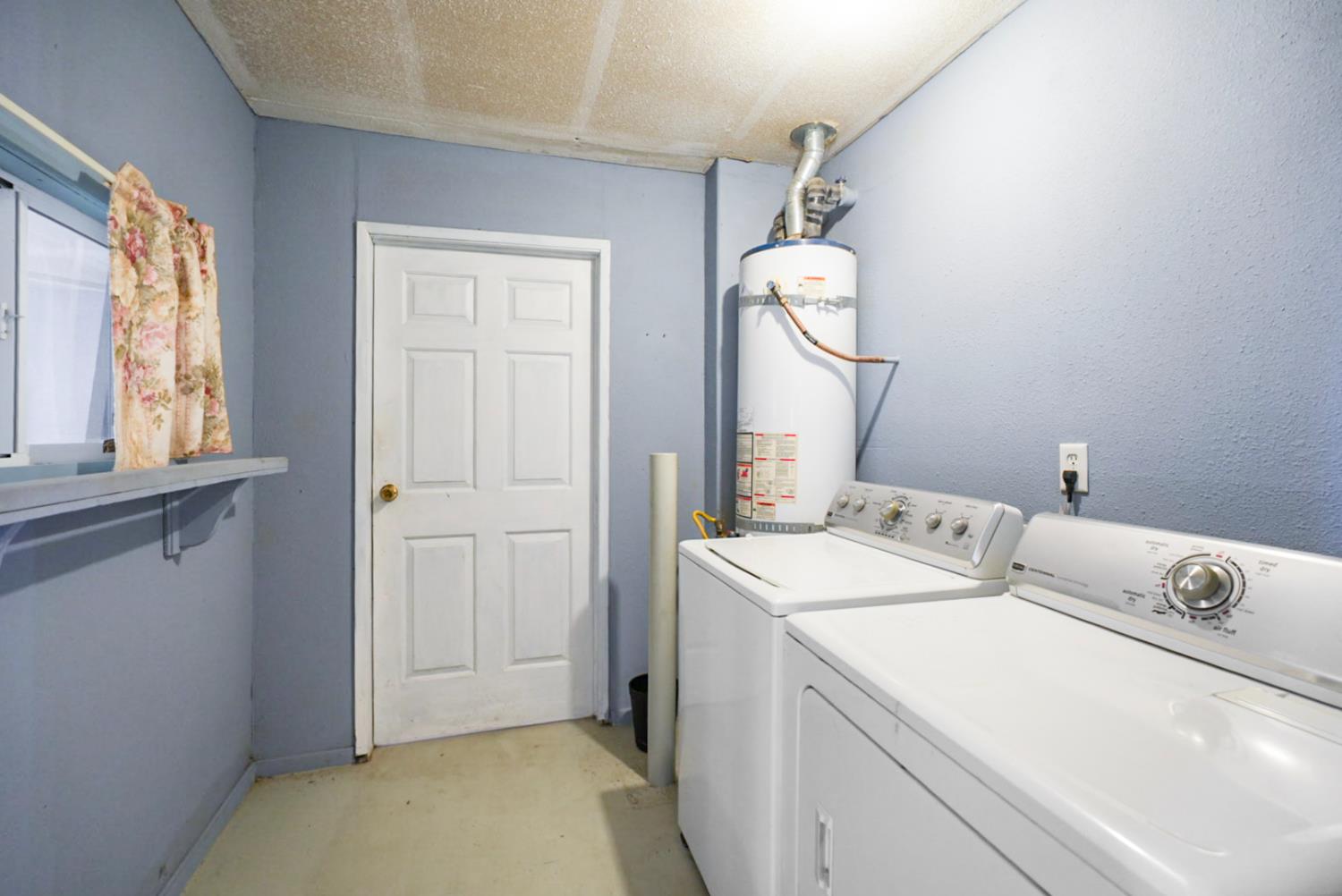 13180 Jackson St, Le Grand, CA 95333