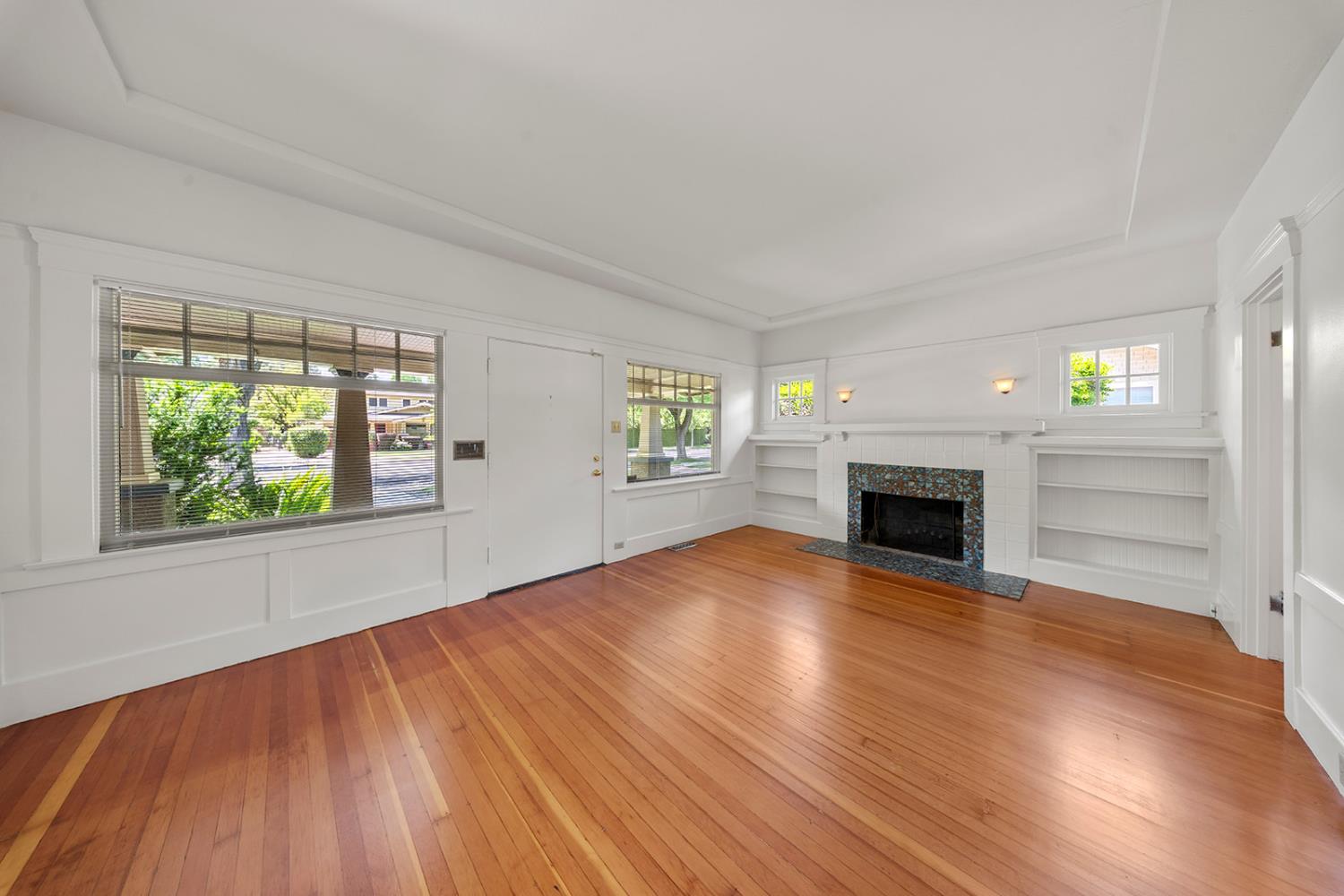 122 MAGNOLIA Ave, Modesto, CA 95354