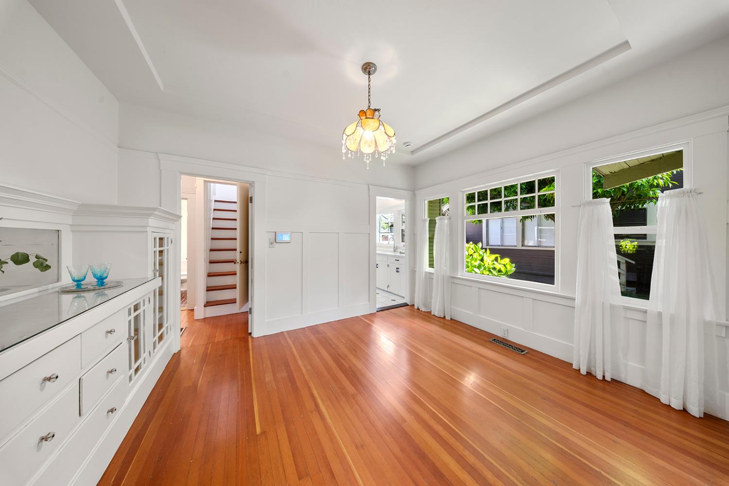 122 MAGNOLIA Ave, Modesto, CA 95354