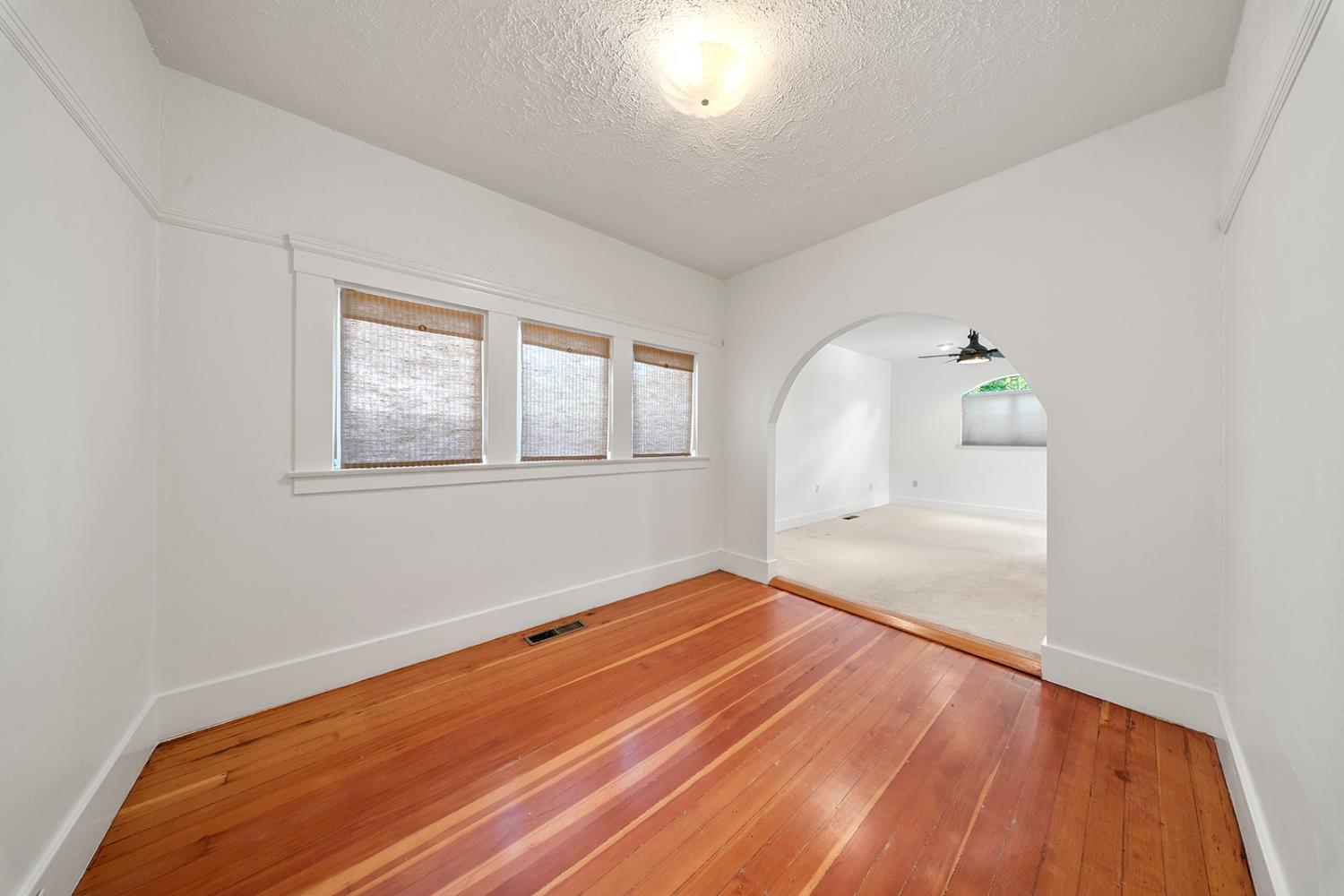 122 MAGNOLIA Ave, Modesto, CA 95354