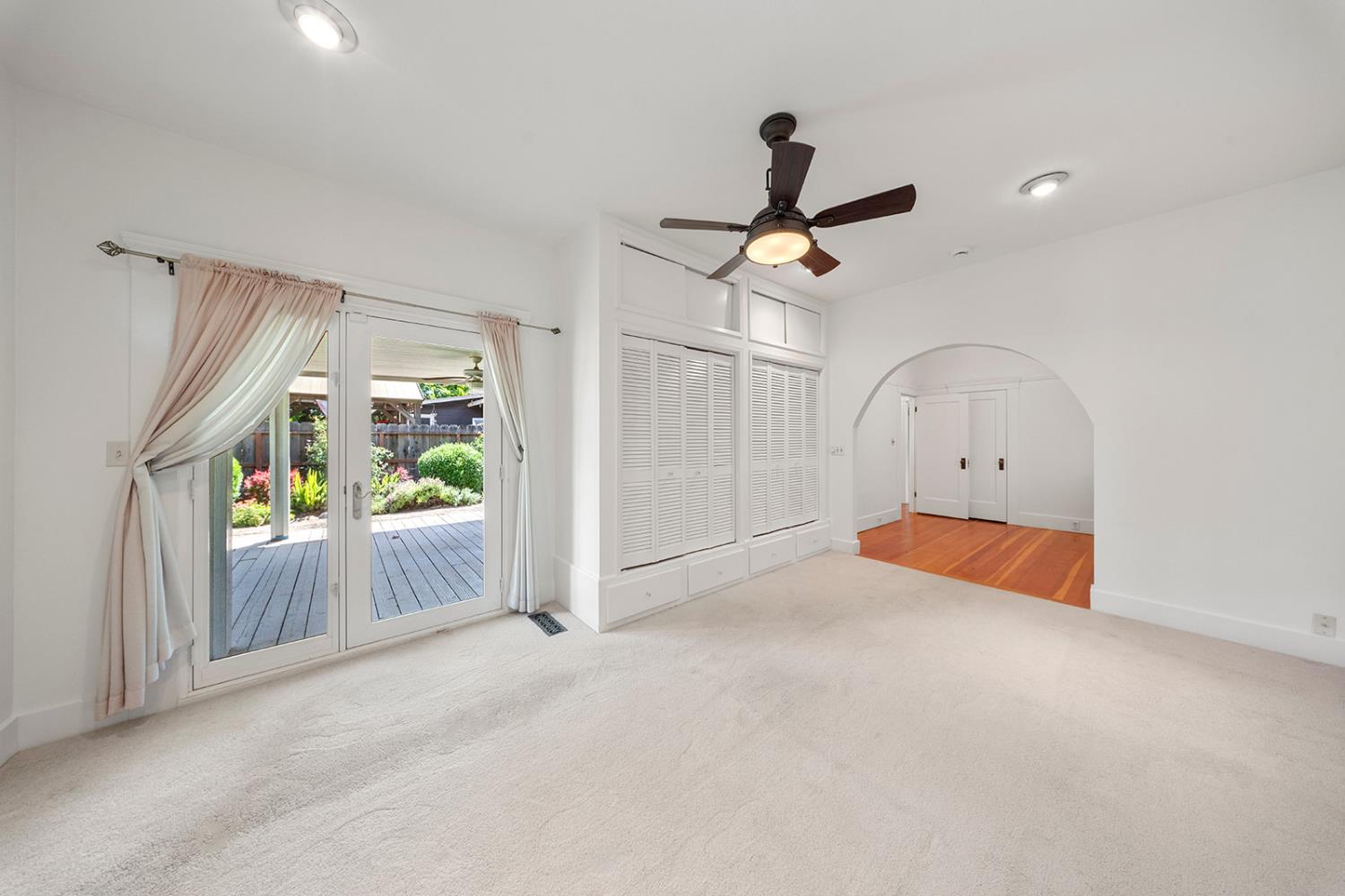 122 MAGNOLIA Ave, Modesto, CA 95354