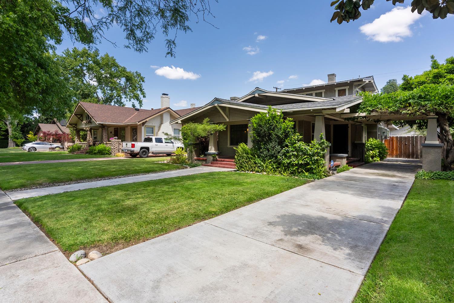 122 MAGNOLIA Ave, Modesto, CA 95354