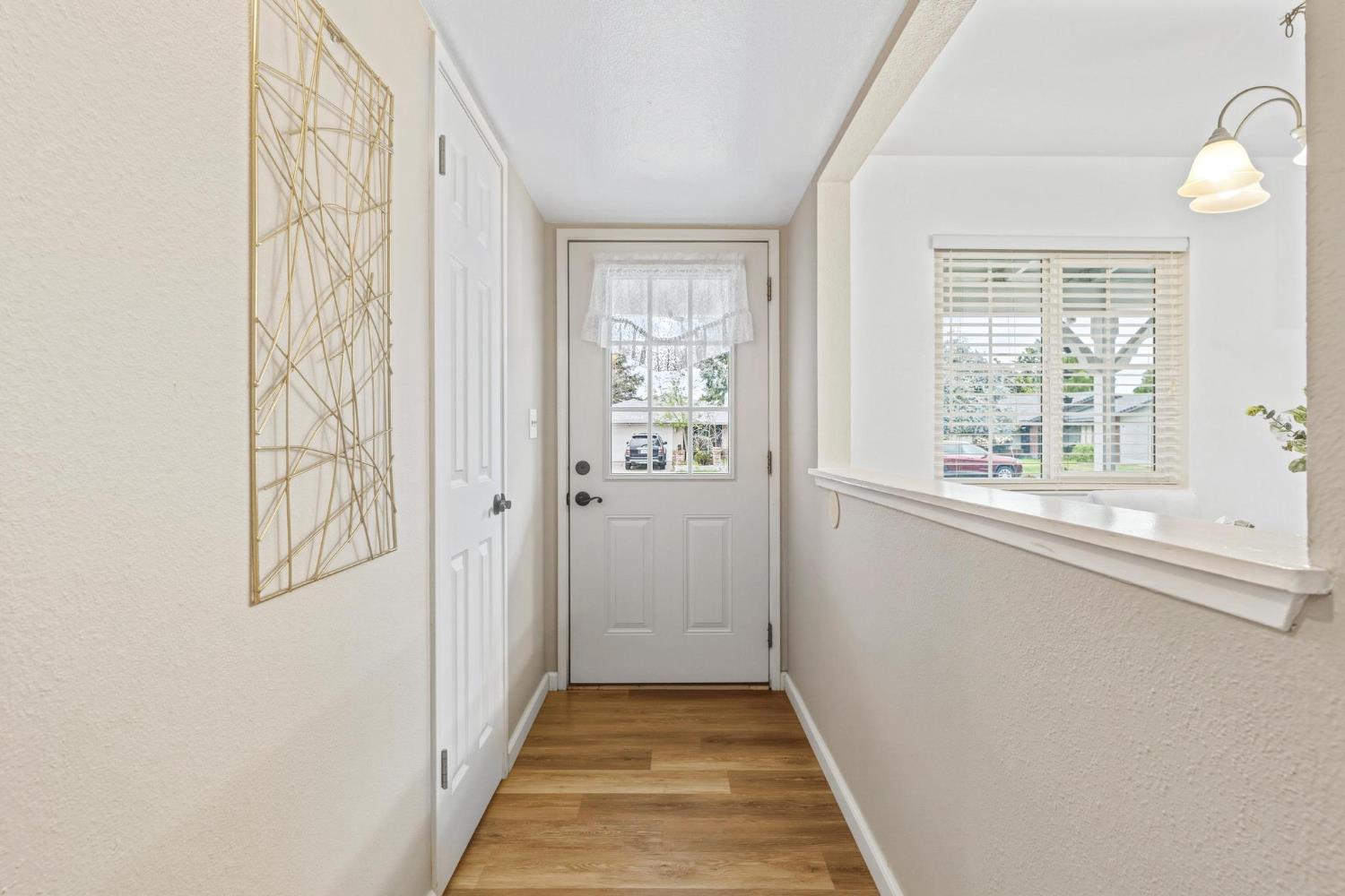 1612 Krishawn Way, Modesto, CA 95356