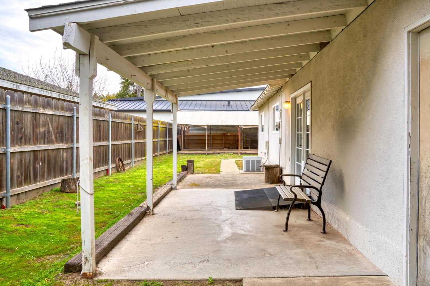 1612 Krishawn Way, Modesto, CA 95356