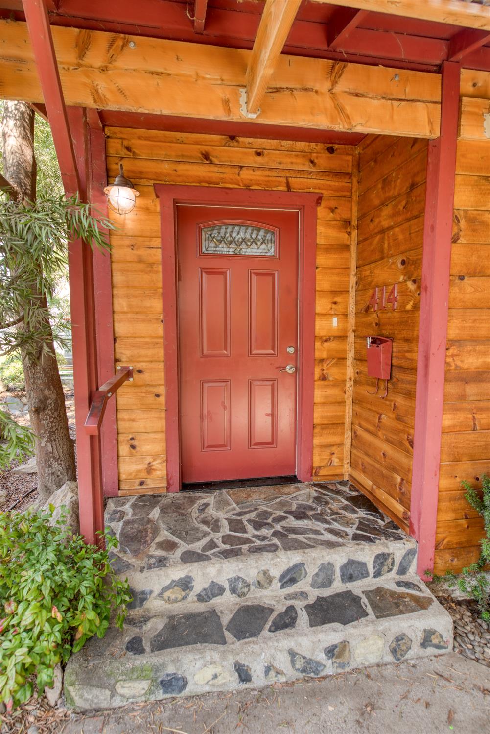 414 Melrose St, Modesto, CA 95354