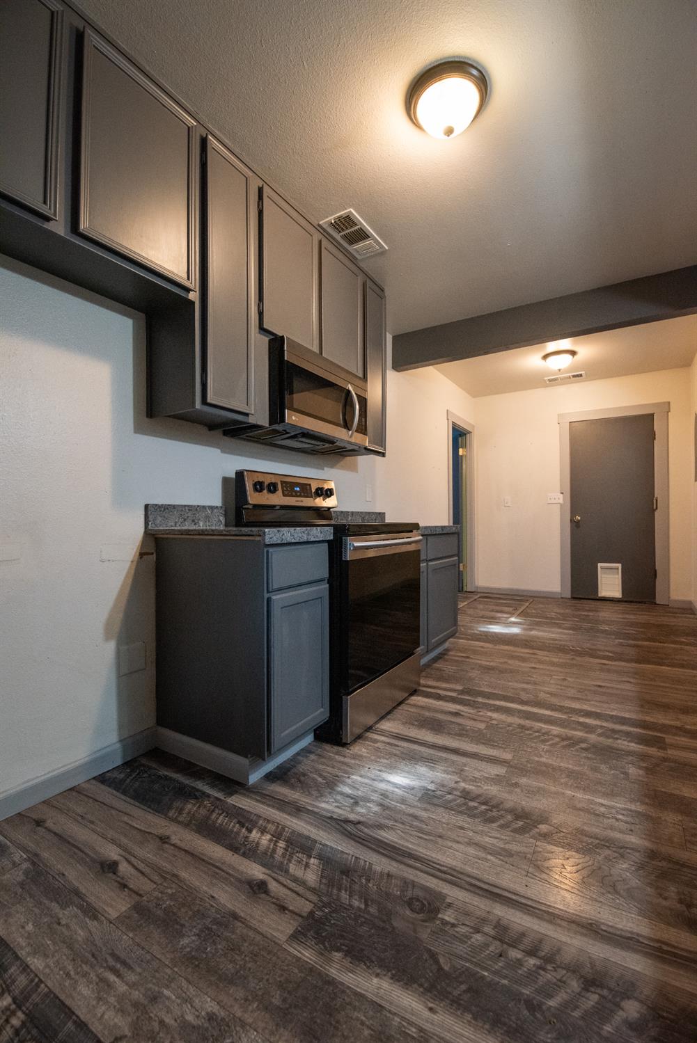 414 Melrose St, Modesto, CA 95354