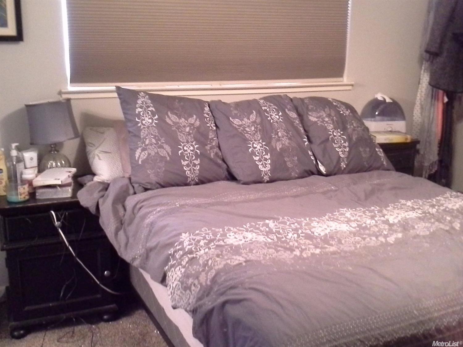 1880 Donnelly Park Dr, Turlock, CA 95382