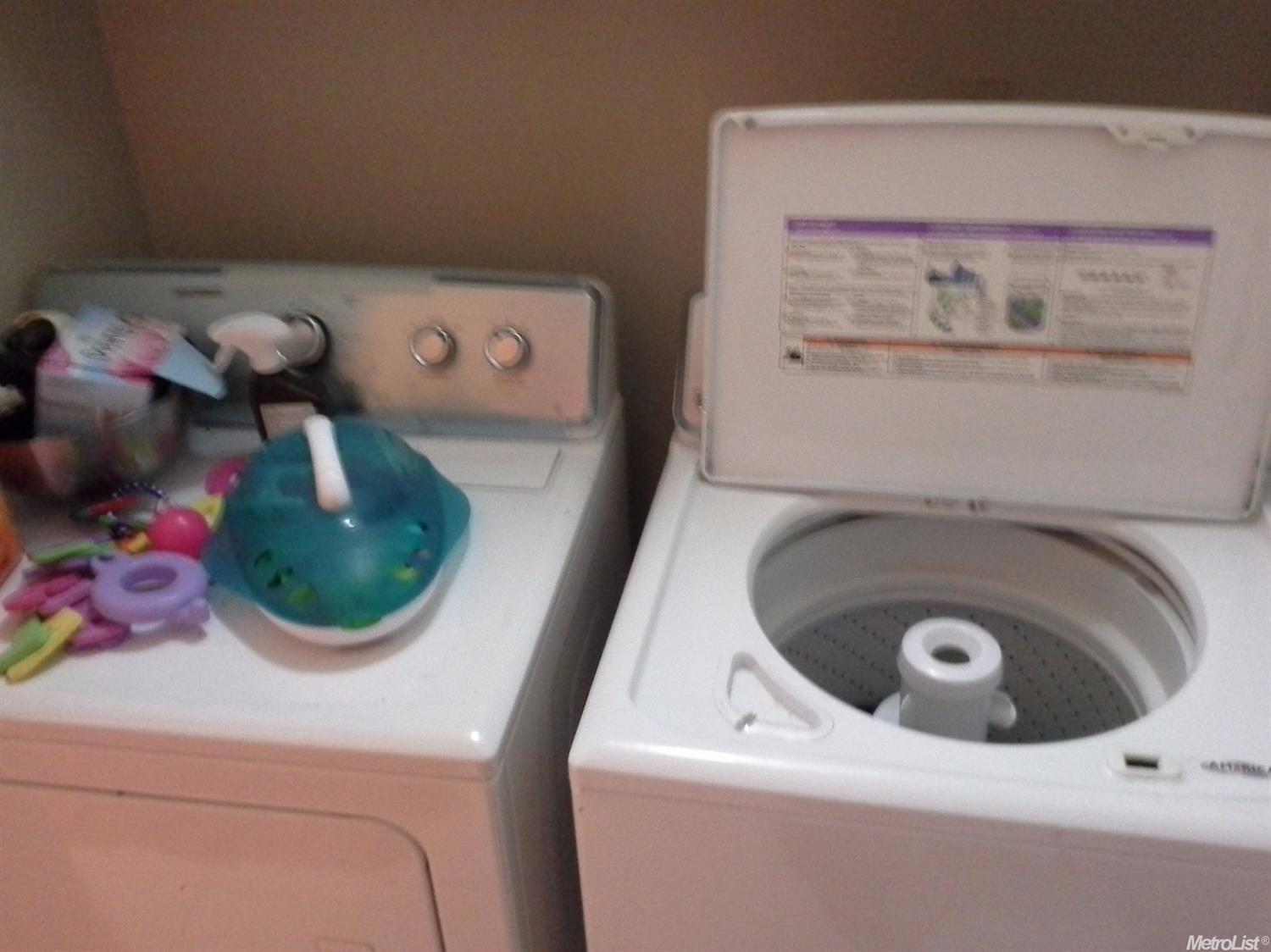 1880 Donnelly Park Dr, Turlock, CA 95382