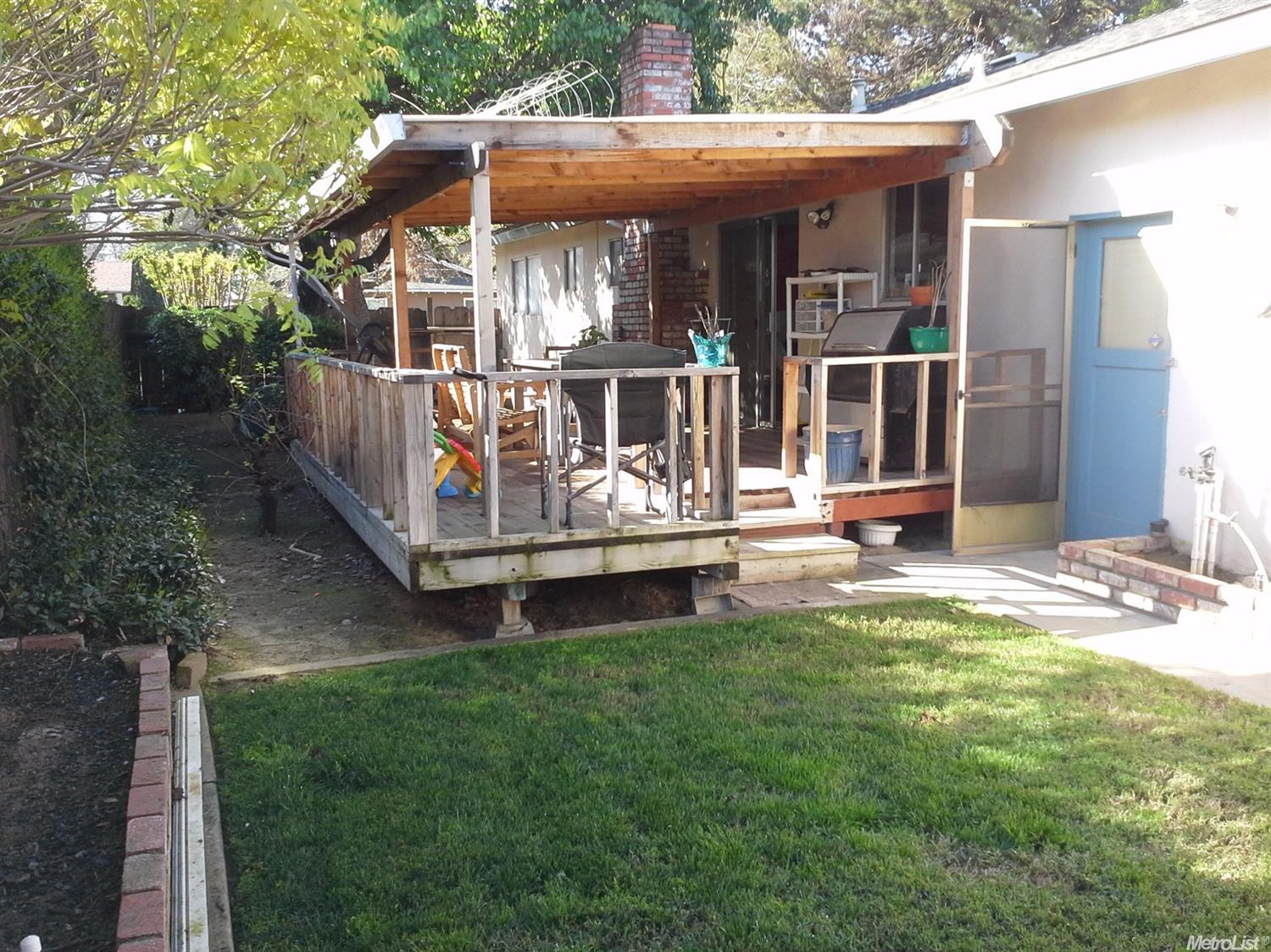 1880 Donnelly Park Dr, Turlock, CA 95382