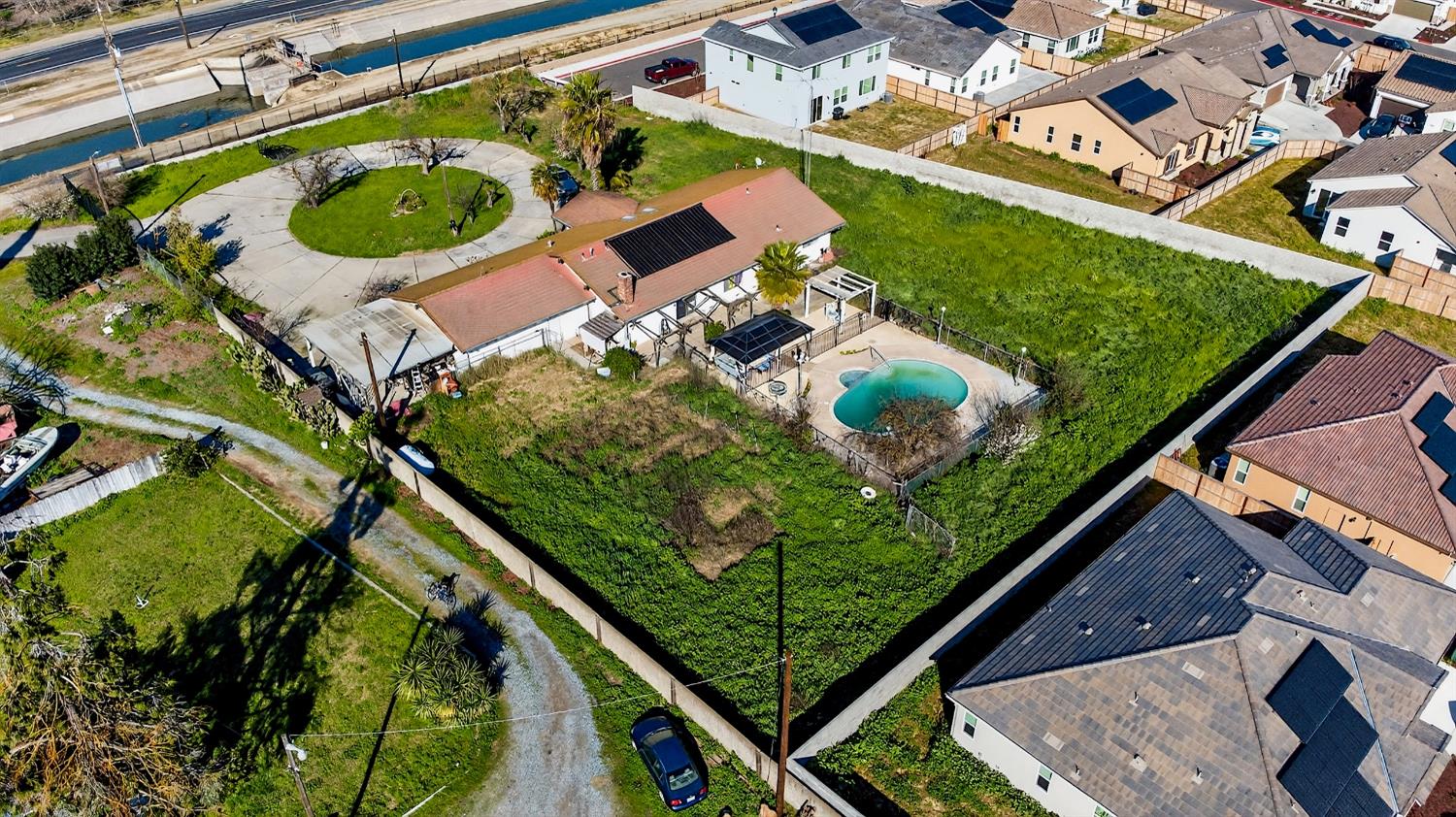 6400 E Hatch Rd, Hughson, CA 95326