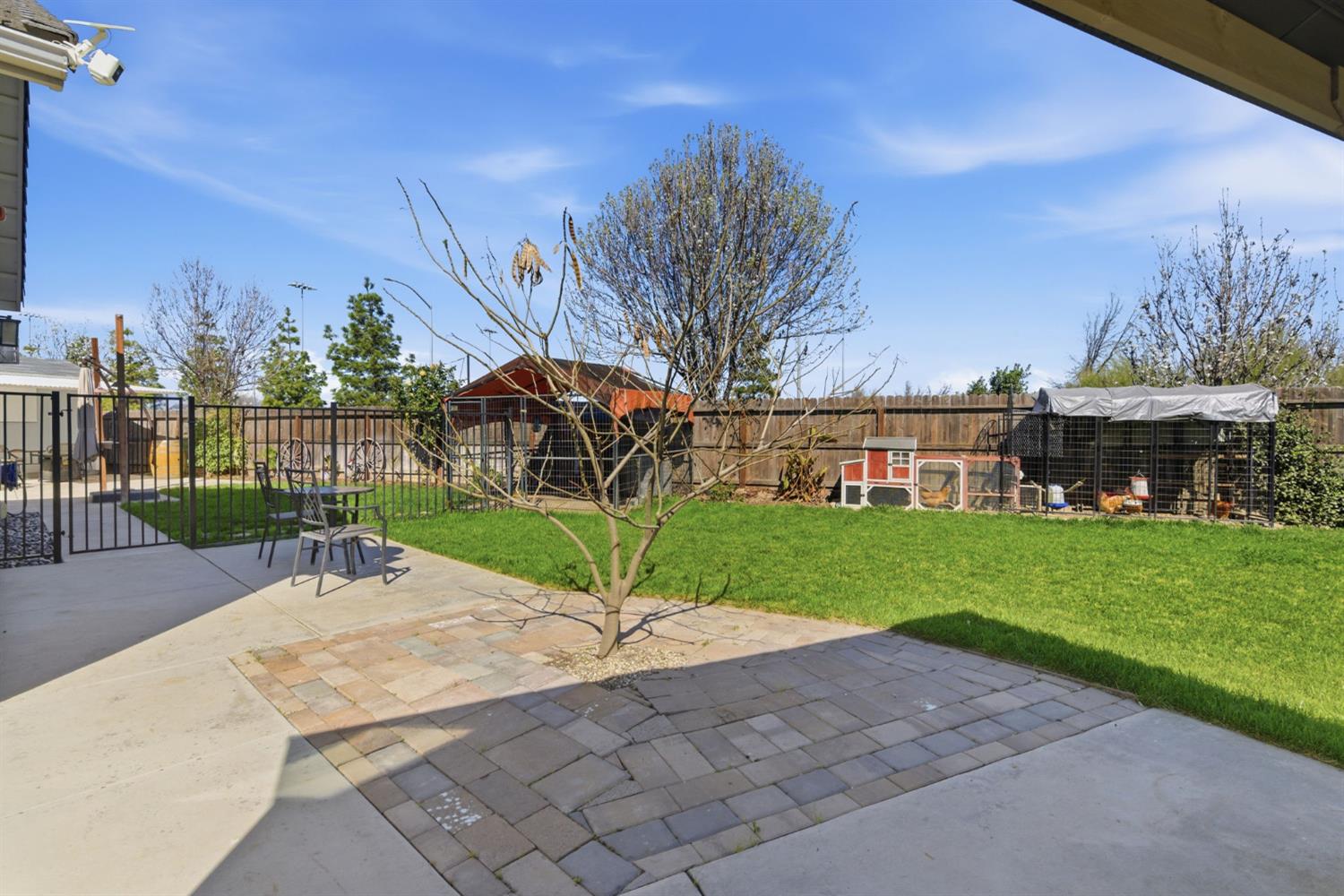 1104 Basalt Dr, Los Banos, CA 93635