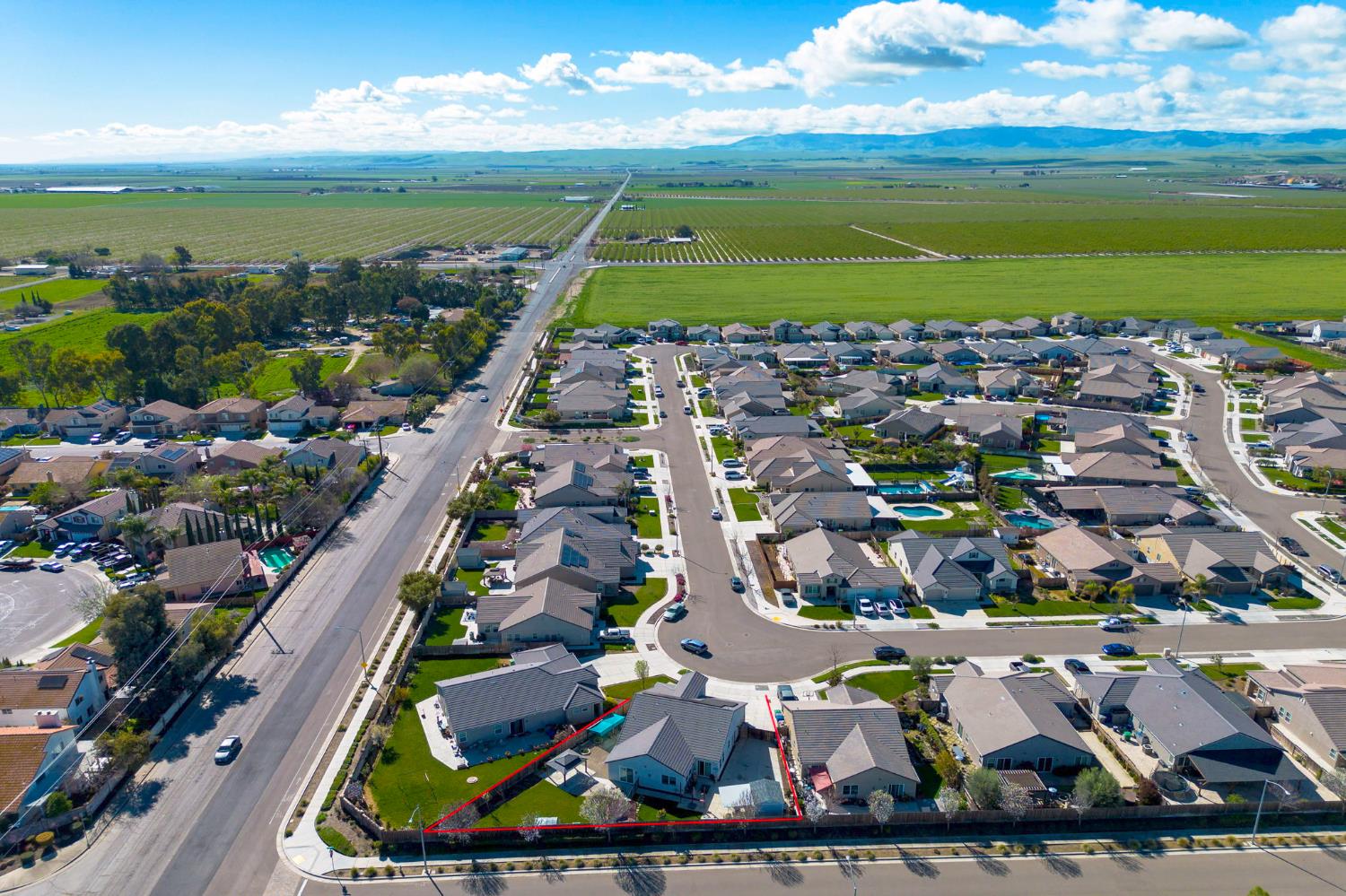 1104 Basalt Dr, Los Banos, CA 93635