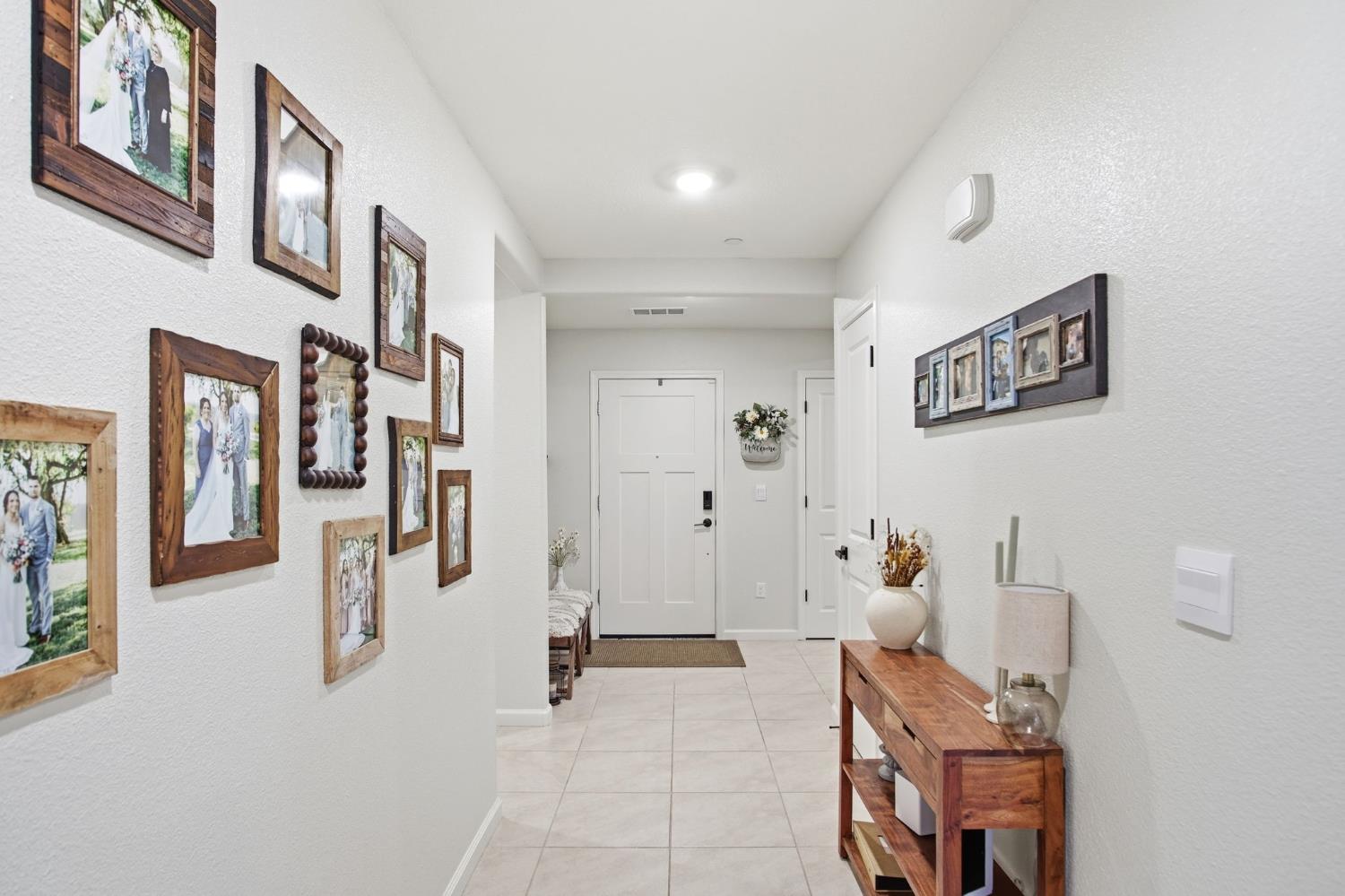 12088 Kadota Ave, Waterford, CA 95386