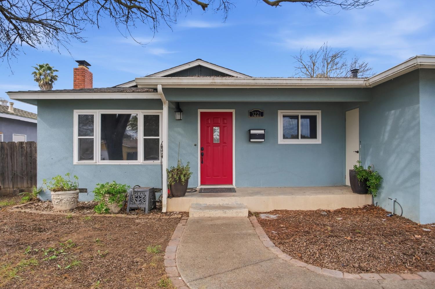 3221 Dublin Ave, Merced, CA 95340