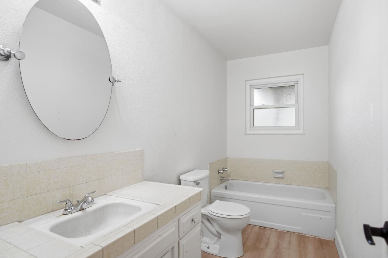 3221 Dublin Ave, Merced, CA 95340