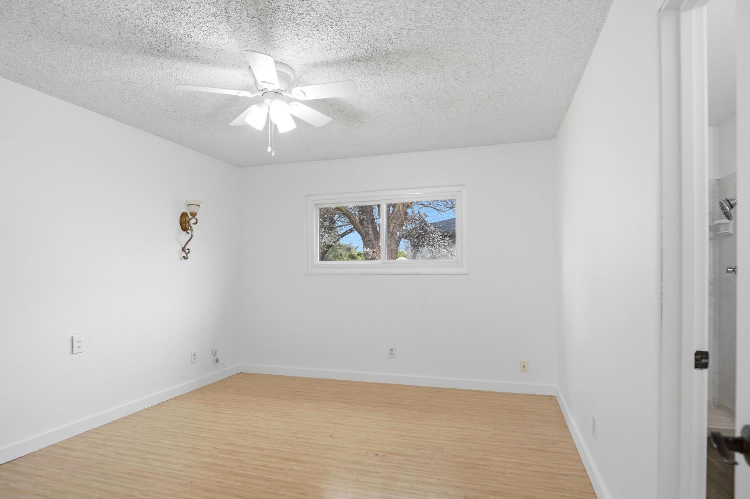 3221 Dublin Ave, Merced, CA 95340