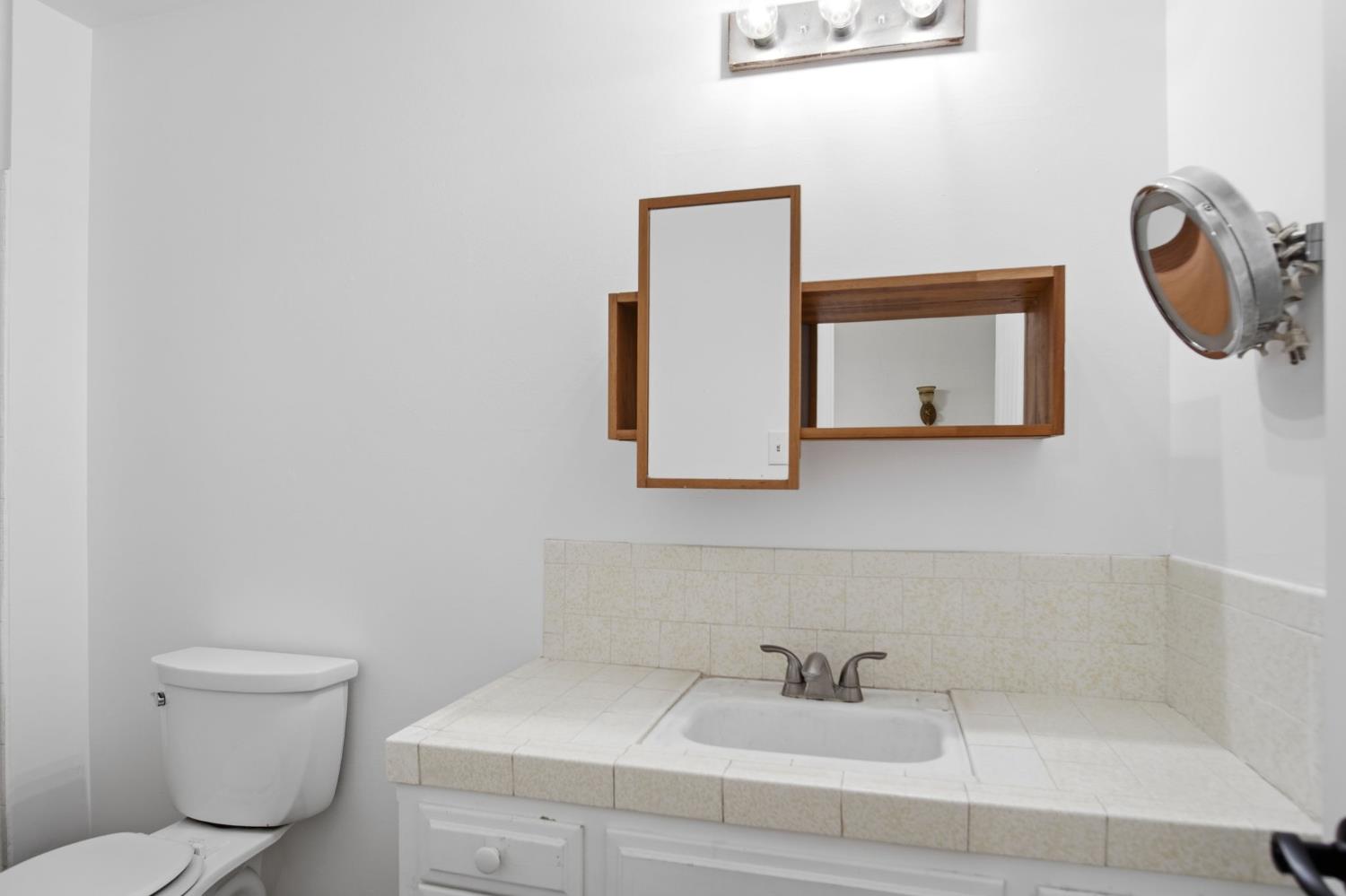 3221 Dublin Ave, Merced, CA 95340