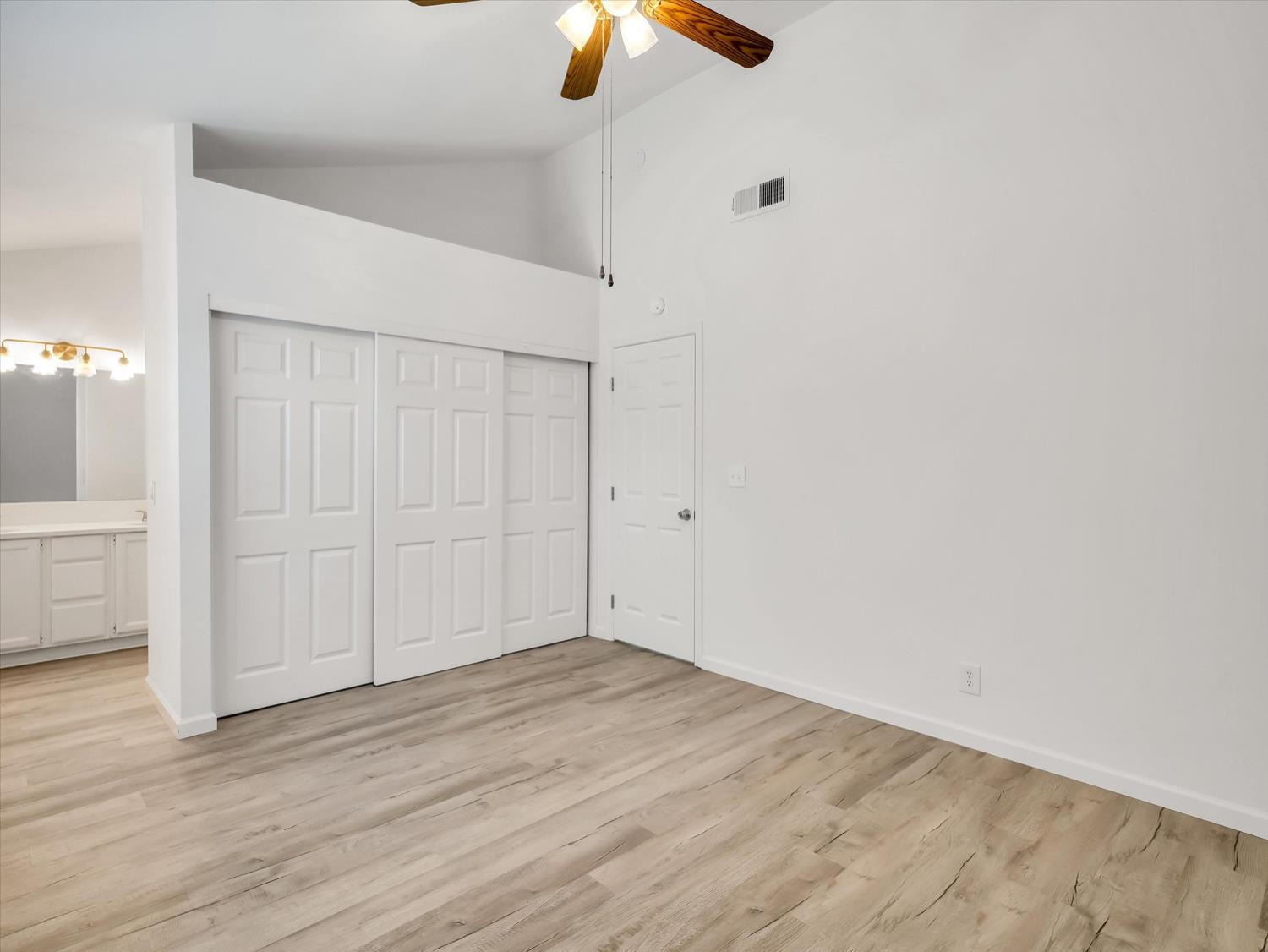 716 Crater Ave, Modesto, CA 95351