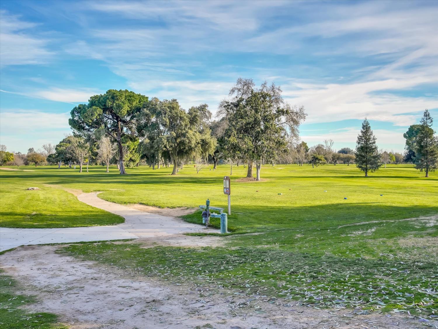 716 Crater Ave, Modesto, CA 95351