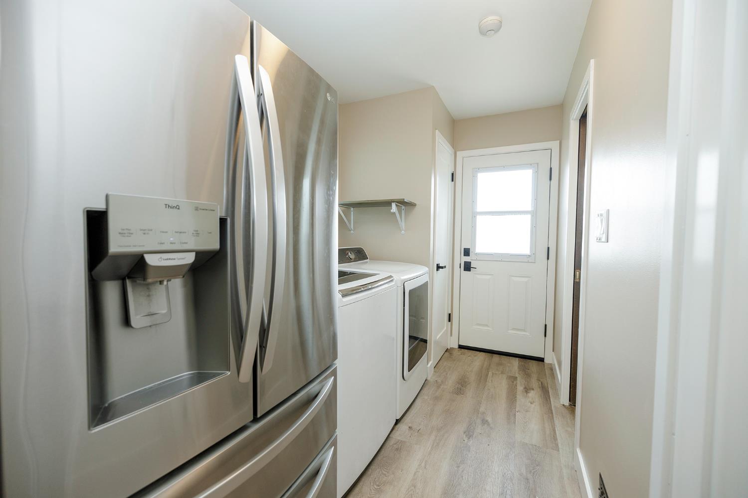 2211 California St, Escalon, CA 95320