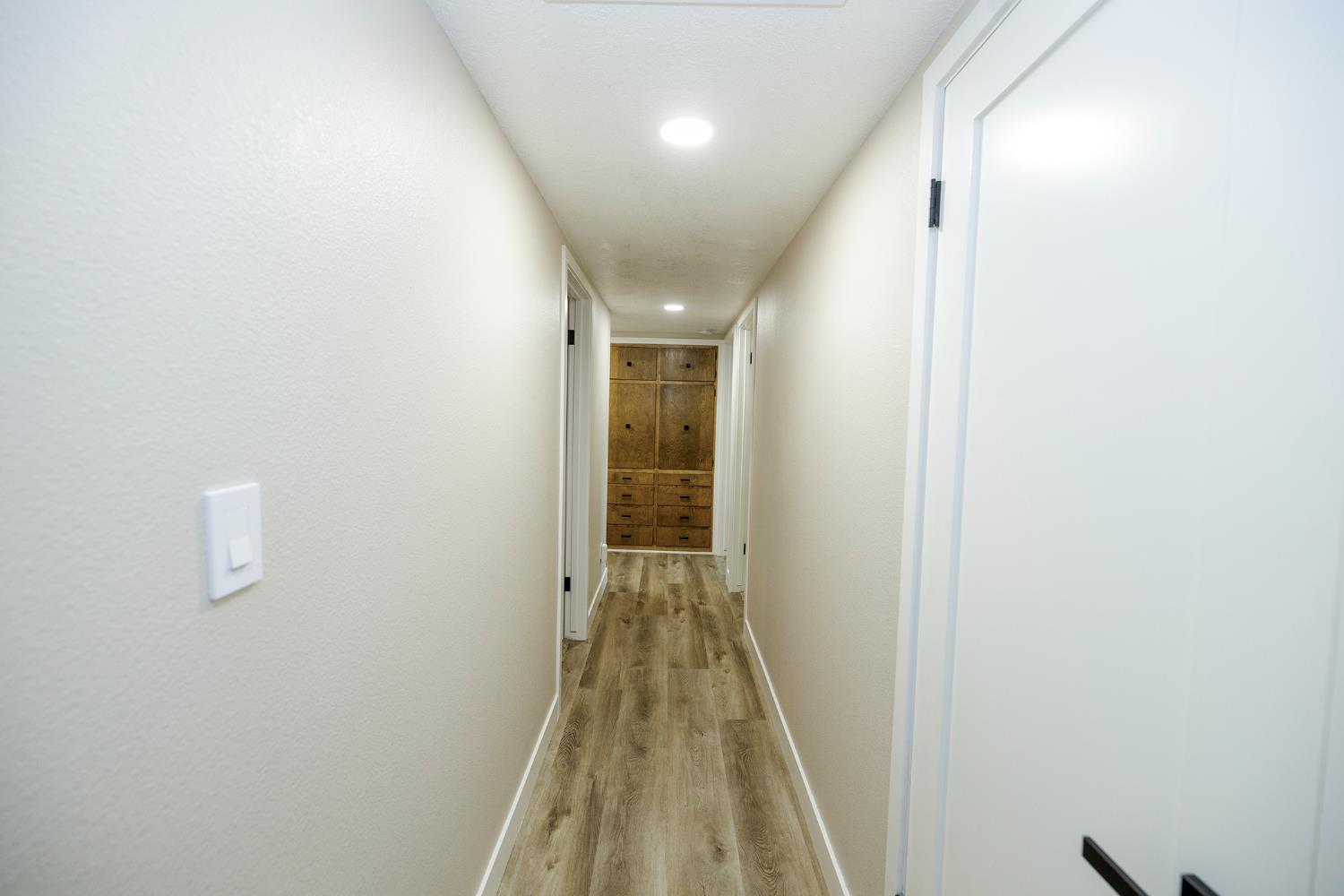 2211 California St, Escalon, CA 95320