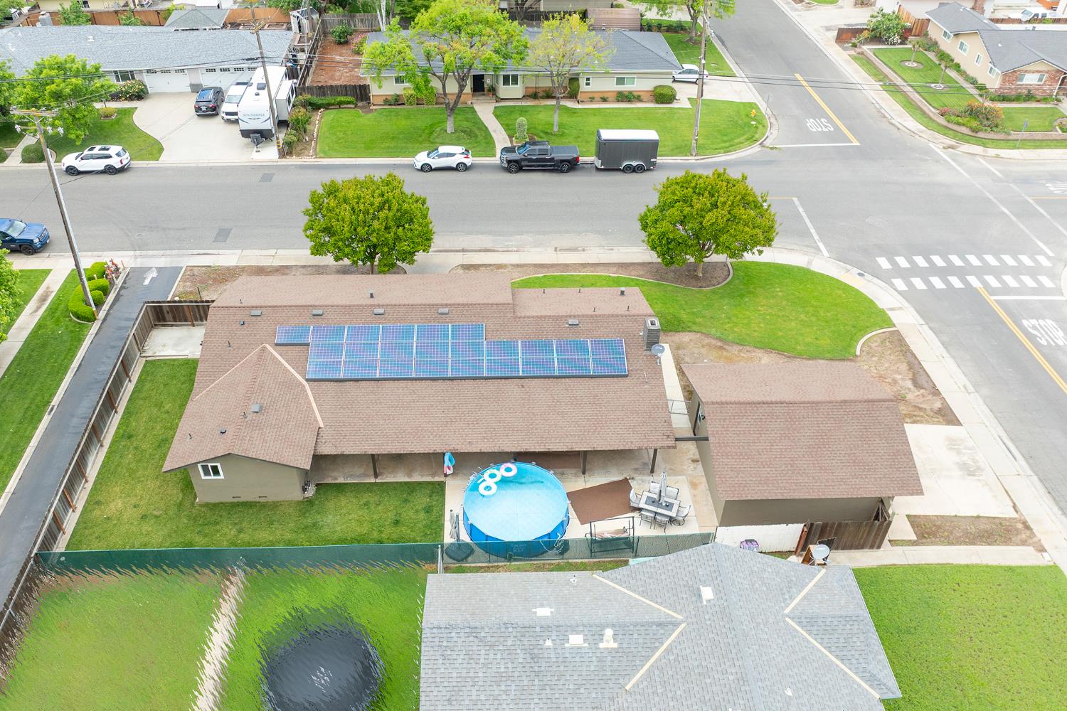 2211 California St, Escalon, CA 95320