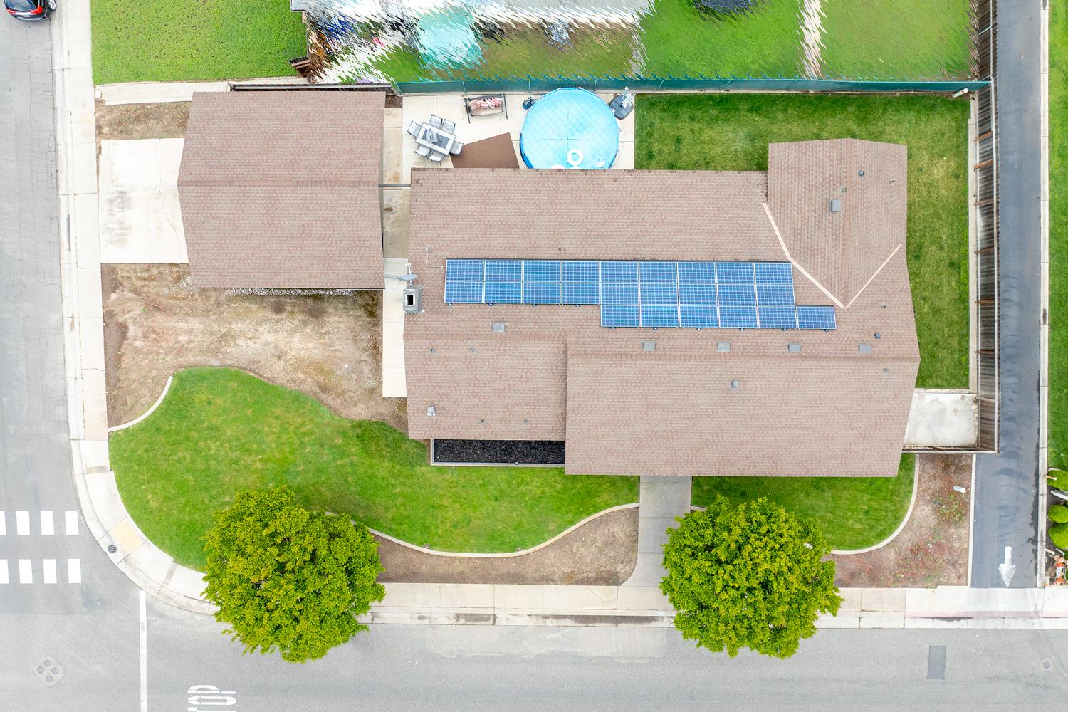 2211 California St, Escalon, CA 95320