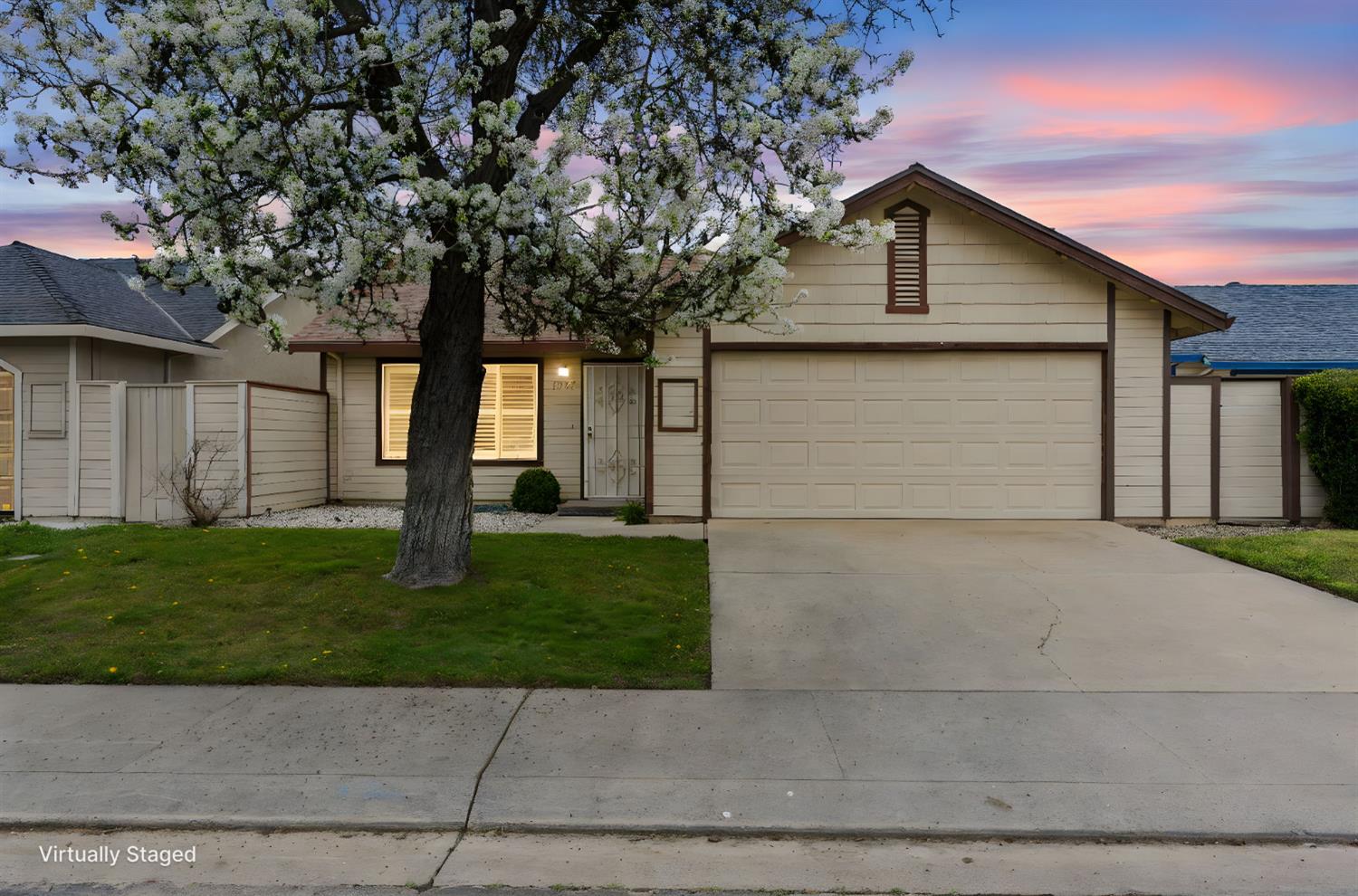 1917 Middelburg Ct, Modesto, CA 95356