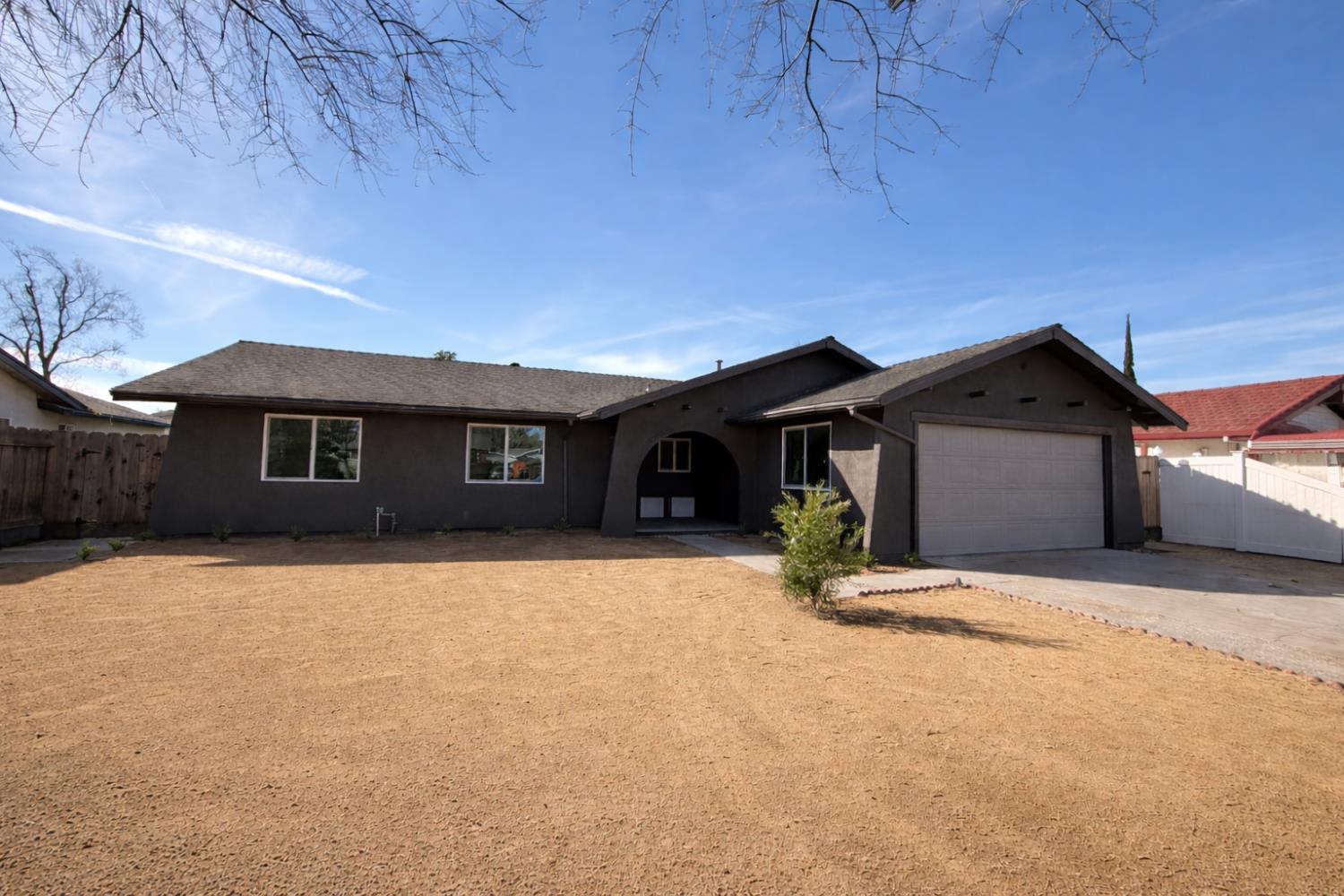 1813 Rose Ave, Modesto, CA 95355