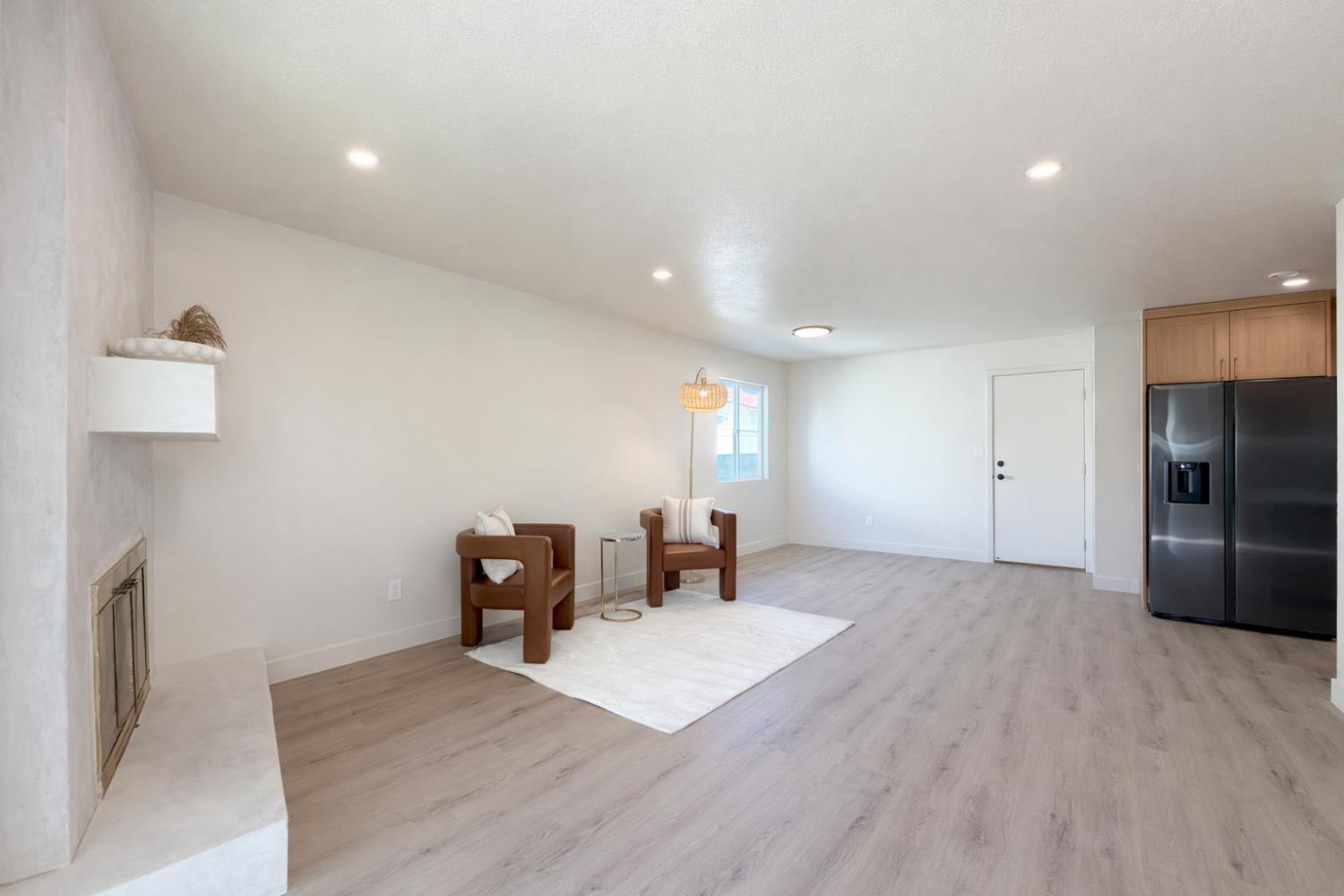 1813 Rose Ave, Modesto, CA 95355