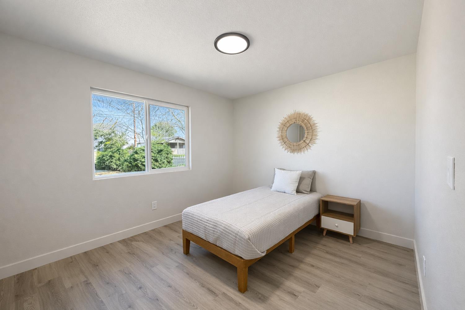 1813 Rose Ave, Modesto, CA 95355