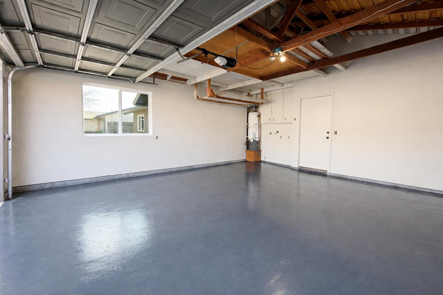 1813 Rose Ave, Modesto, CA 95355