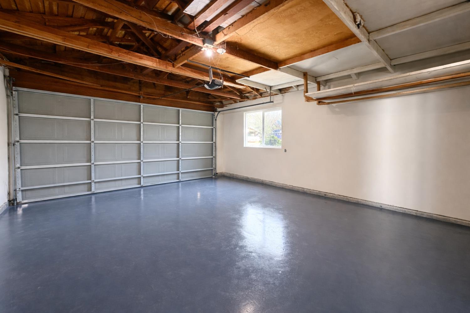 1813 Rose Ave, Modesto, CA 95355