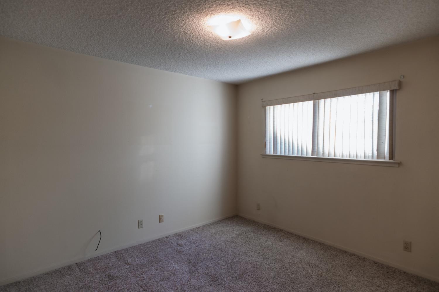 315 Diane Ct, Merced, CA 95348