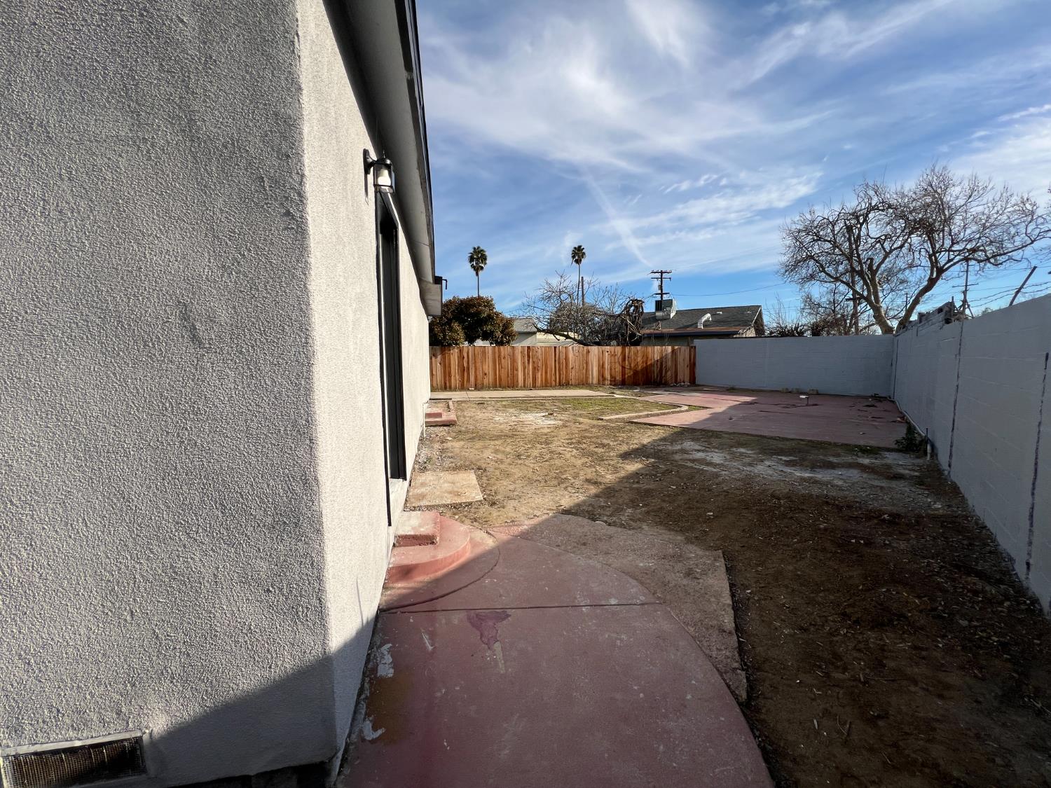 1031 4th St, Modesto, CA 95351