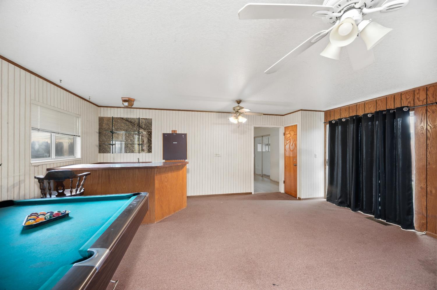 1244 W J St, Oakdale, CA 95361