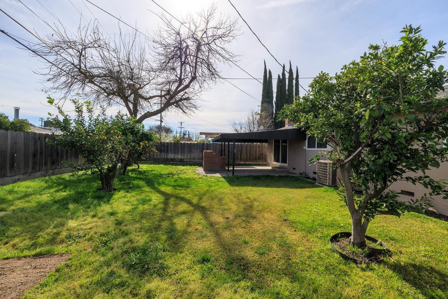 2246 First St, Atwater, CA 95301