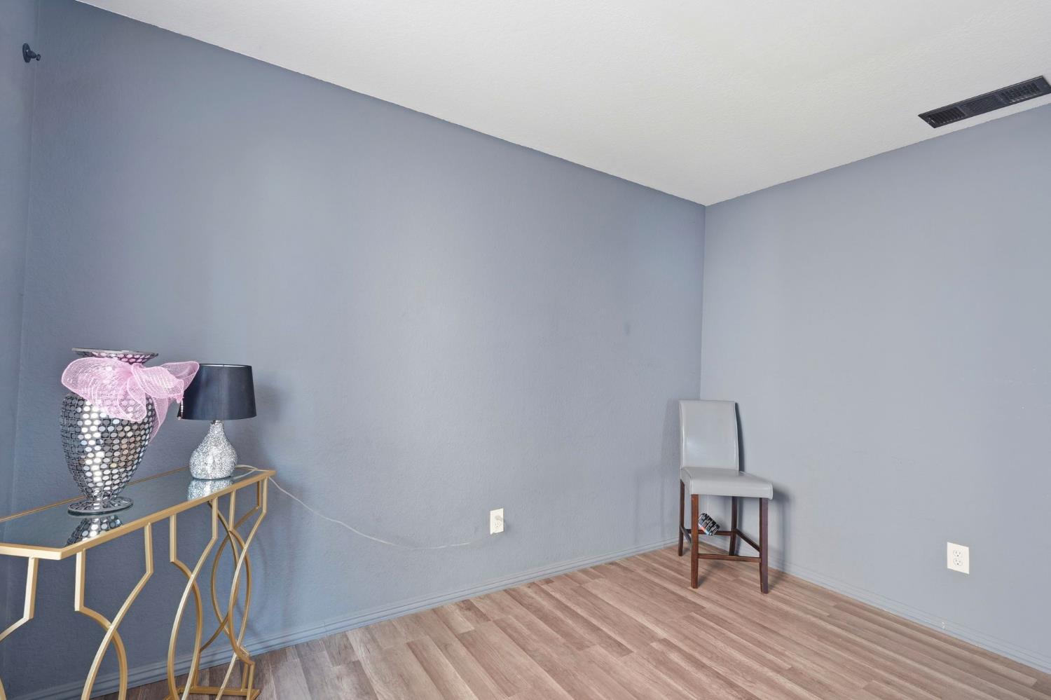 1809 Taos Ct, Modesto, CA 95351