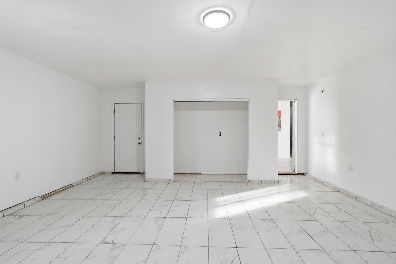 1809 Taos Ct, Modesto, CA 95351